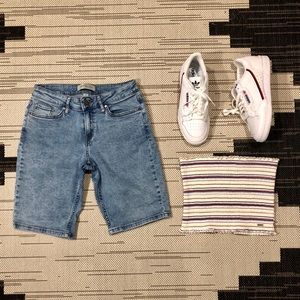 CALVIN KLEIN | BERMUDA DENIM SHORTS